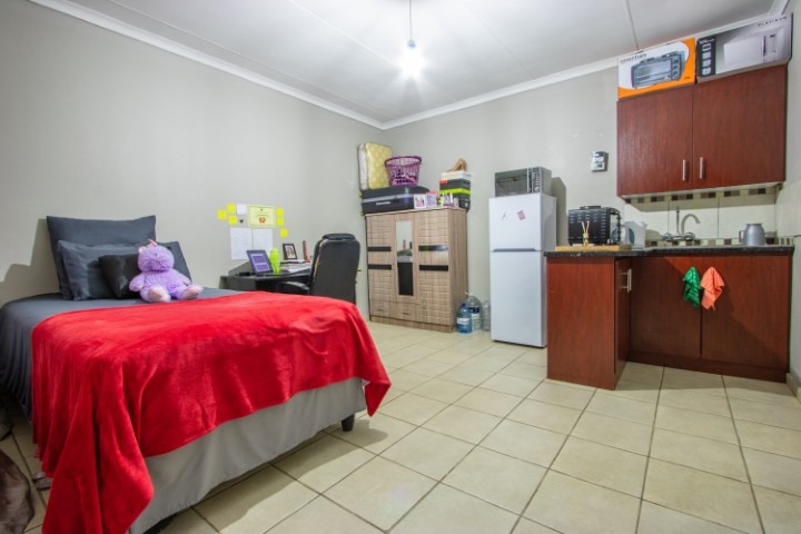1 Bedroom Property for Sale in Die Bult North West